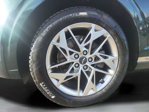 Used 2022 Genesis GV70 2.5T w/ Select Package image 18