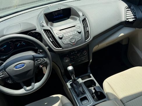 Used 2017 Ford Escape SE AWD/4WD image 20