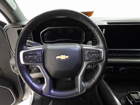Used 2022 Chevrolet Silverado 1500 LTZ w/ Technology Package image 12
