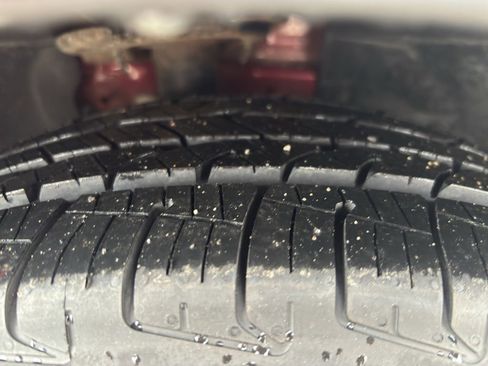 Used 2017 Ford Escape SE w/ Equipment Group 201A image 15