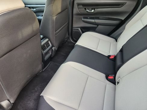 Used 2023 Honda CR-V EX image 30