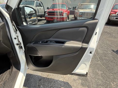 Used 2015 RAM ProMaster City Tradesman SLT w/ Rear Back-up Camera Group image 8