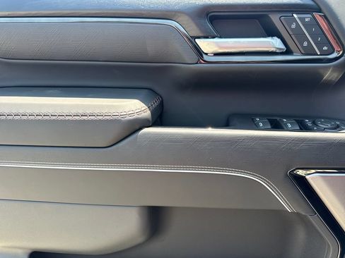 New 2026 GMC Sierra 2500 AT4X AWD/4WD image 18