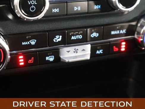 Used 2025 Ford F150 XLT w/ Equipment Group 302A MID image 28