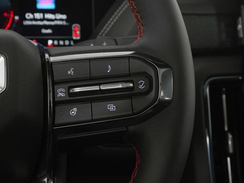 Used 2026 GMC Yukon AT4 Ultimate AWD/4WD image 24