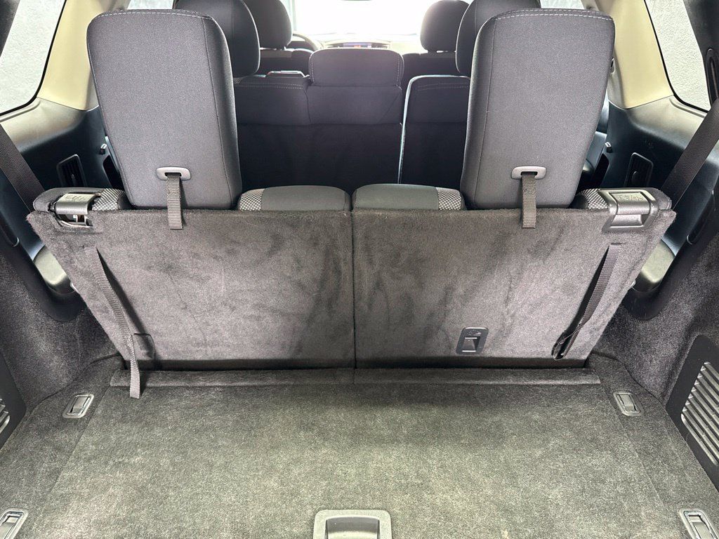 Used 2019 Nissan Pathfinder SV w/ SV All Weather Package FWD image 27