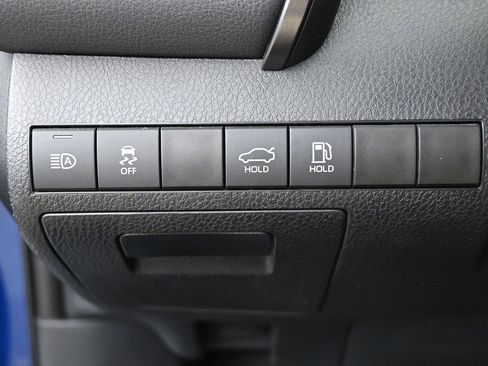 Used 2023 Toyota Camry XSE FWD image 14