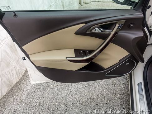 Used 2016 Buick Verano Leather w/ Experience Buick Package FWD image 22