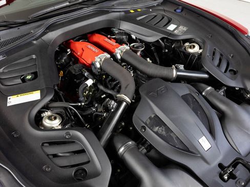 Certified 2019 Ferrari GTC4Lusso T RWD image 62