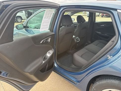 Used 2024 Chevrolet Malibu LT image 31