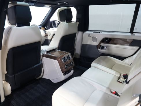 Used 2021 Land Rover Range Rover P525 Westminster Edition LWB AWD/4WD image 36