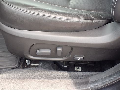 Used 2015 Subaru Forester 2.0XT Touring AWD/4WD image 4