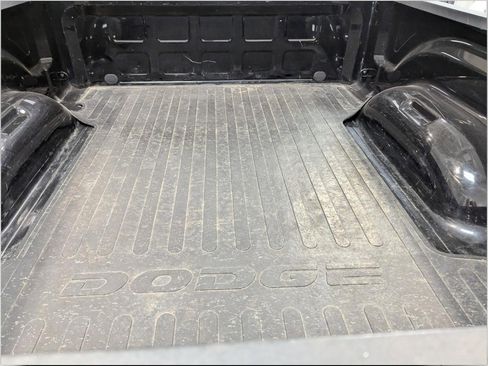 Used 2012 RAM 1500 Express image 7