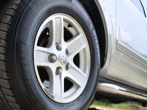 Used 2005 Dodge Durango SLT RWD image 29