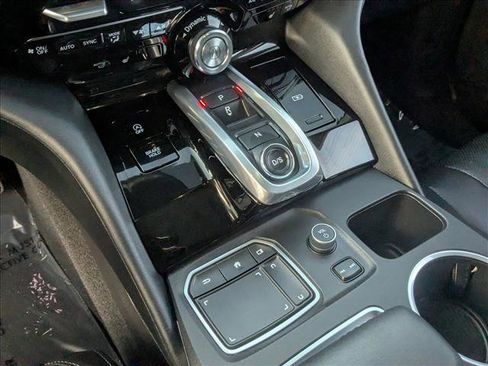 Used 2023 Acura MDX SH-AWD w/ Technology Package image 15