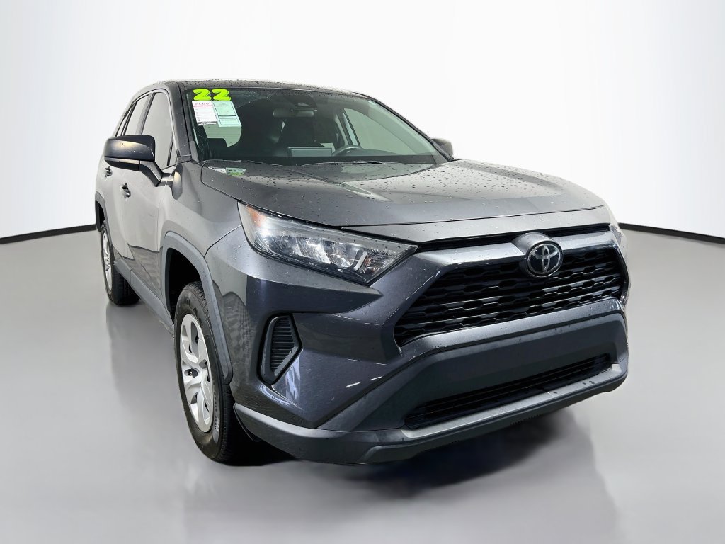 Used 2022 Toyota RAV4 LE FWD image 1