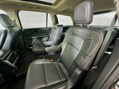 Certified 2023 Lincoln Aviator Reserve w/ Elements Package Plus AWD/4WD image 28