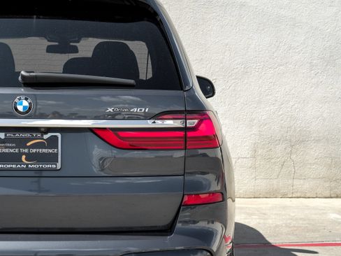 Used 2021 BMW X7 xDrive40i w/ M Sport Package AWD/4WD image 54