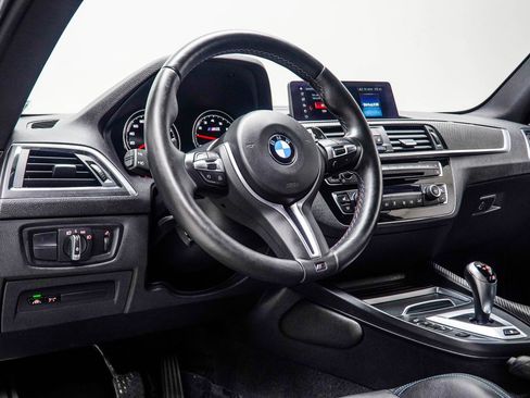 Used 2021 BMW M2 Competition w/ Executive Package RWD image 5