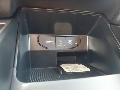 New 2026 Kia Sorento S image 25