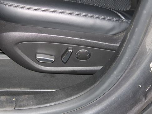 Used 2022 Lincoln Nautilus Reserve w/ Equipment Group 201A image 22