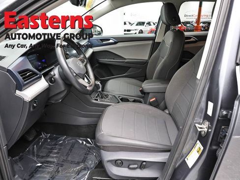 Used 2024 Volkswagen Taos SE FWD image 14