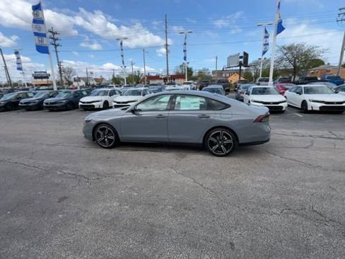 New 2026 Honda Accord SE image 6