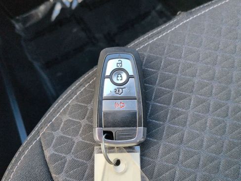 Used 2025 Ford Escape Active AWD/4WD image 26