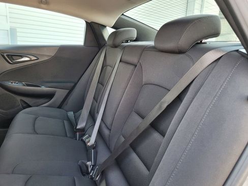 Used 2024 Chevrolet Malibu LT FWD image 13