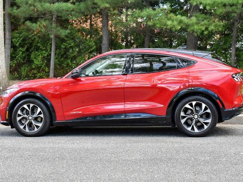 Used 2021 Ford Mustang Mach-E Premium AWD/4WD image 5