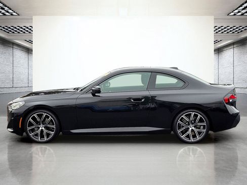 Used 2023 BMW 230i Coupe w/ Premium Package RWD image 10