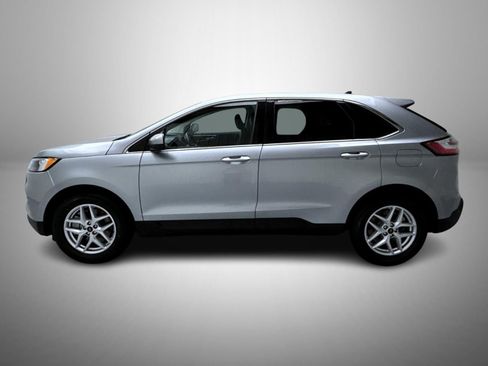 Used 2024 Ford Edge SEL image 8