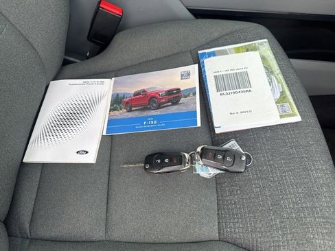 Used 2024 Ford F150 XLT w/ Mobile Office Package image 20