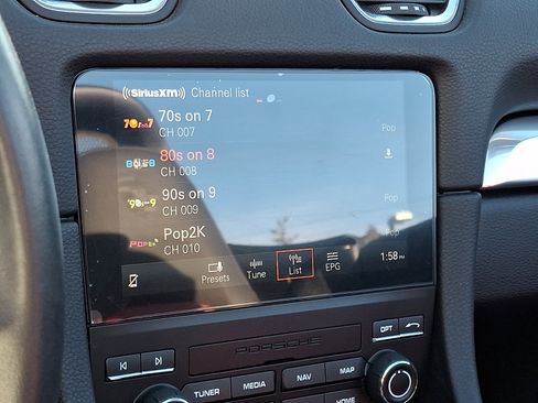 Used 2024 Porsche 718 Boxster image 15