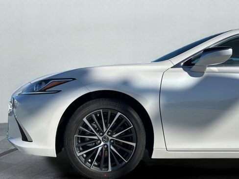 New 2025 Lexus ES 350 350 image 16