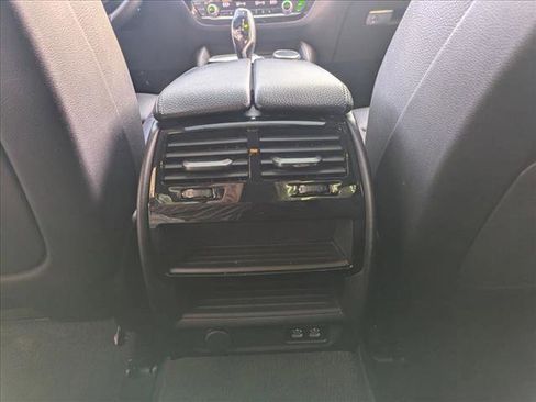 Used 2023 BMW 540i w/ M Sport Package image 17
