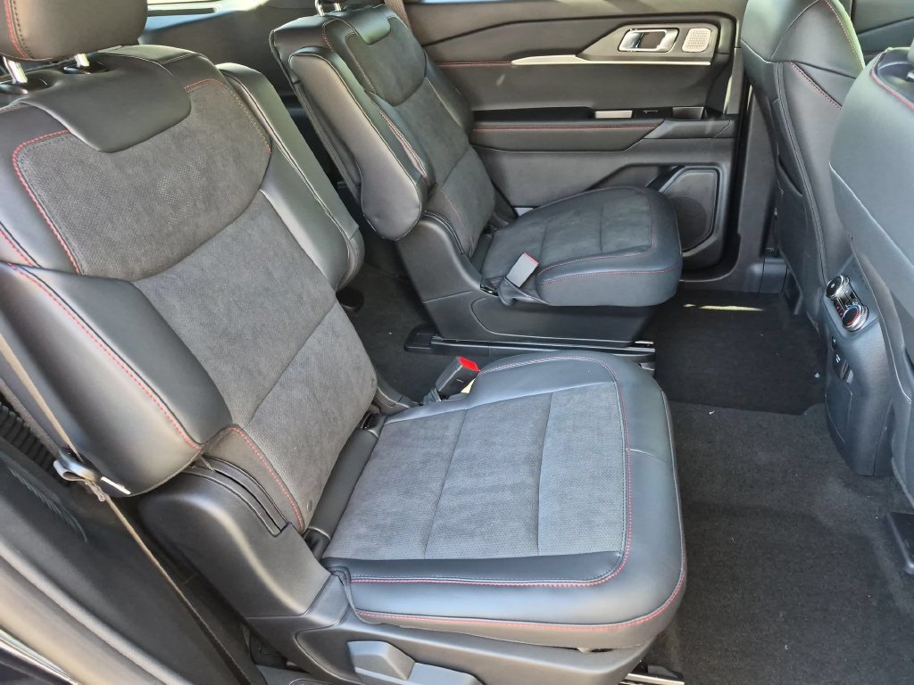 New 2027 Ford Explorer ST w/ Sun And Sound Package AWD/4WD image 21