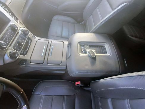 Used 2018 GMC Yukon Denali w/ Enhanced Security Package AWD/4WD image 22