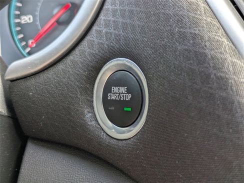 Used 2020 Chevrolet Malibu RS image 24