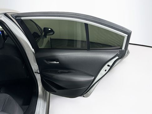 Used 2024 Toyota Corolla SE FWD image 29