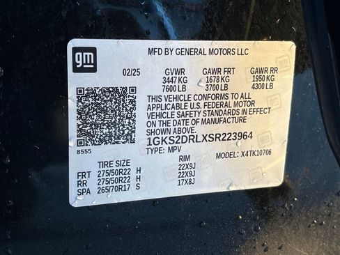 Used 2025 GMC Yukon Denali AWD/4WD image 34