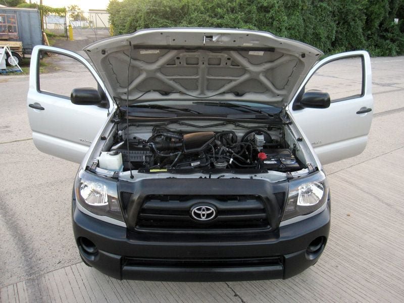 Used 2006 Toyota Tacoma 4x4 Regular Cab w/ Standard Pkg #1 image 27