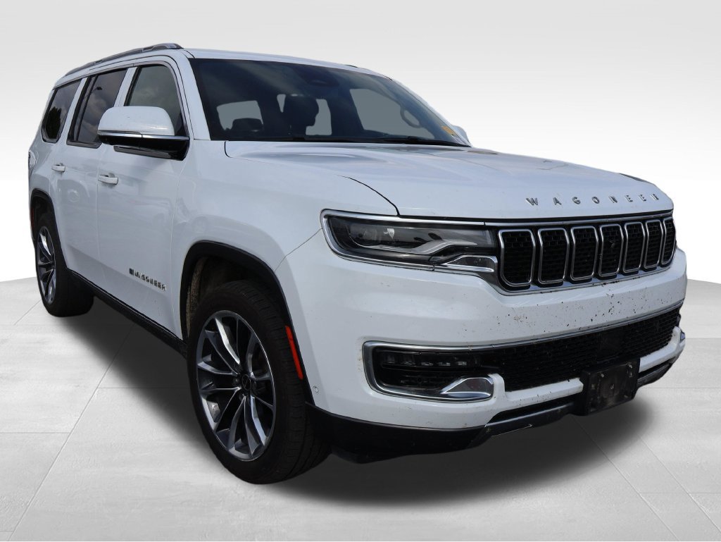 Used 2022 Jeep Wagoneer Series III w/ Premium Group I AWD/4WD image 13