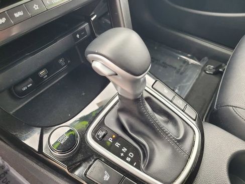 Used 2024 Kia Seltos EX FWD image 20