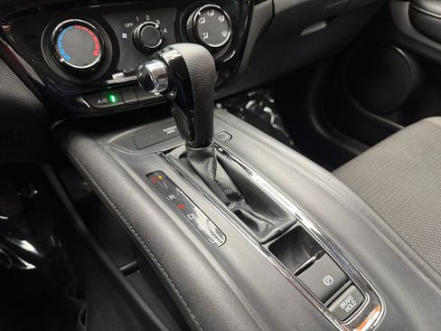 Used 2021 Honda HR-V LX image 20