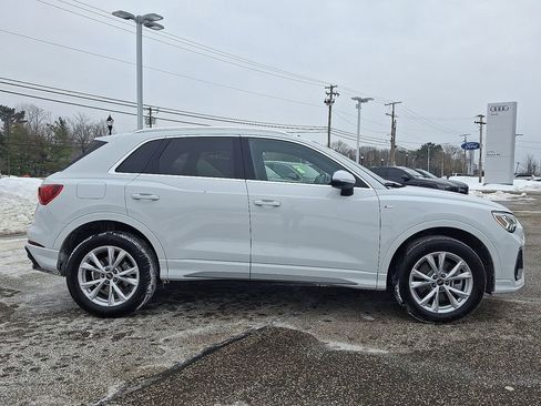 Certified 2025 Audi Q3 2.0T Premium Plus w/ Premium Plus Package image 7