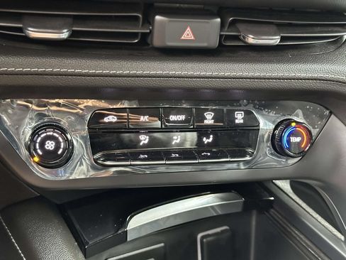 Used 2022 Buick Envision Preferred w/ Safety Package FWD image 21