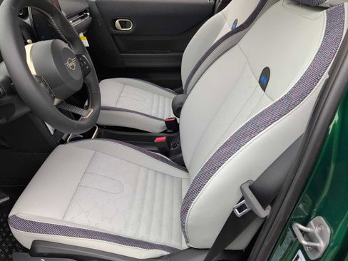 New 2026 MINI Cooper 4-Door Hardtop image 16