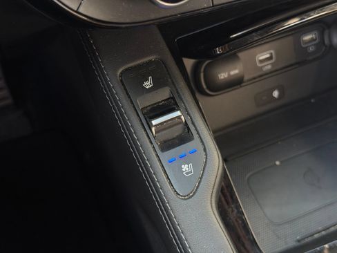 Used 2022 Kia Telluride SX w/ SX Prestige Package AWD/4WD image 10