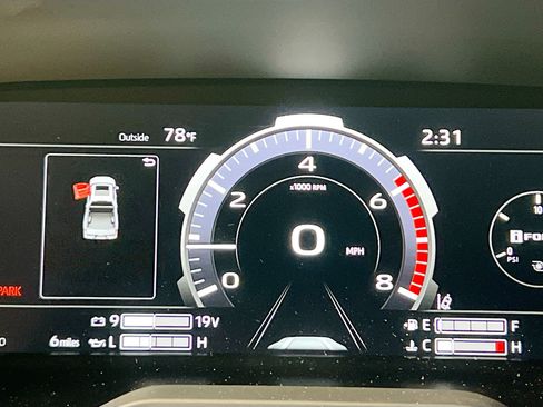 New 2026 Toyota Tundra Limited AWD/4WD image 22